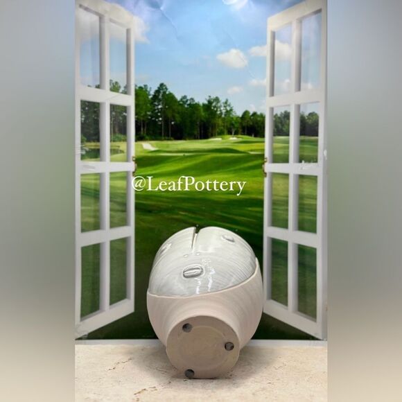 Rosie Robot White/Beige Ceramic Planter Pot without drainage hole - Picture 7 of 8